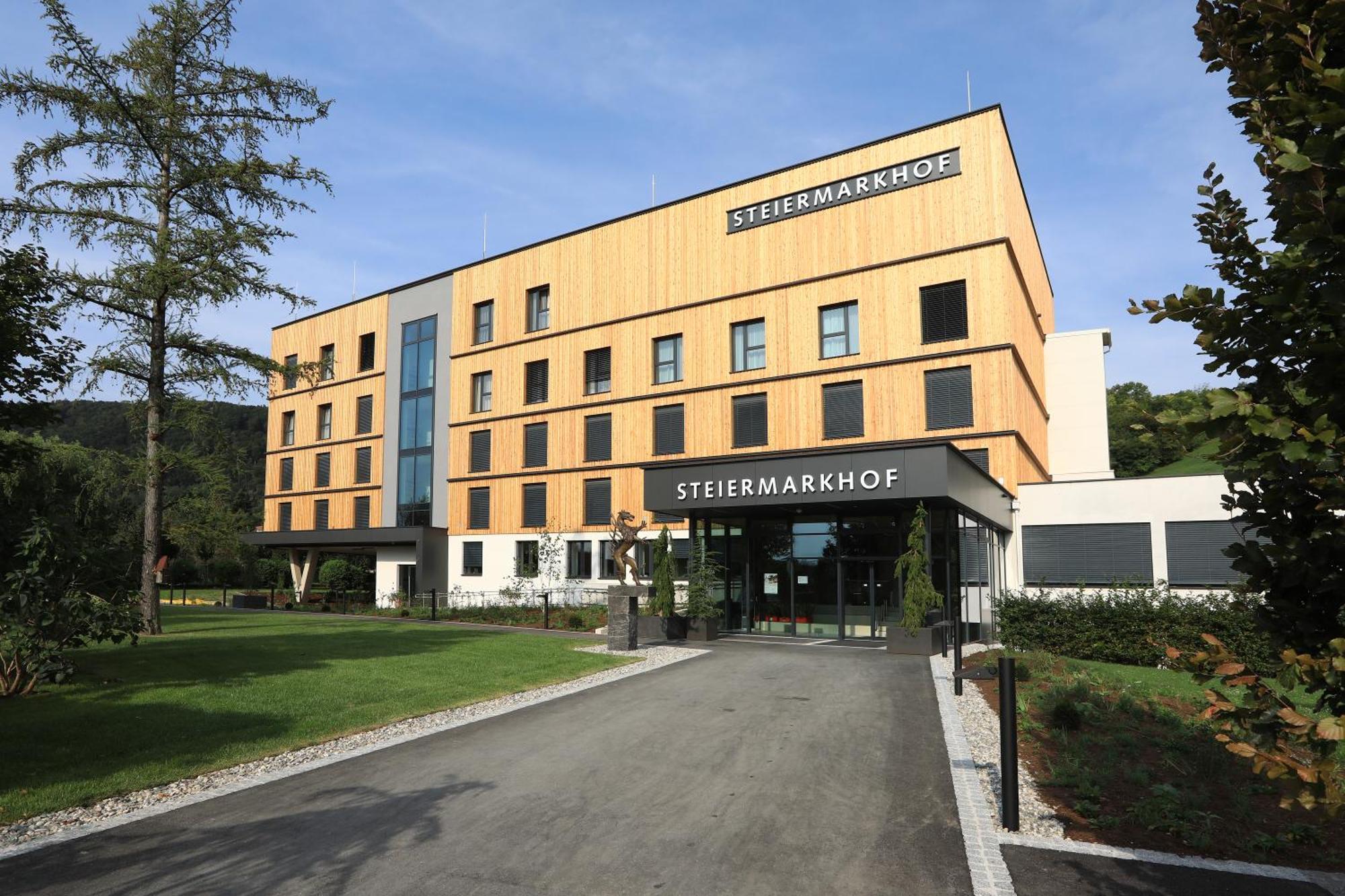 Hotel Steiermarkhof Graz - Aus Holz Gebaut, Von Huegeln Gekuesst Экстерьер фото