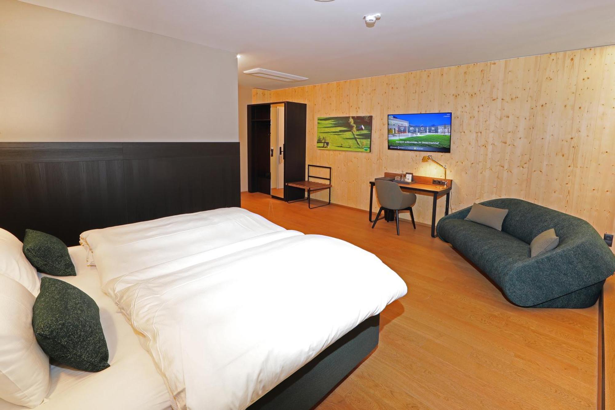 Hotel Steiermarkhof Graz - Aus Holz Gebaut, Von Huegeln Gekuesst Экстерьер фото