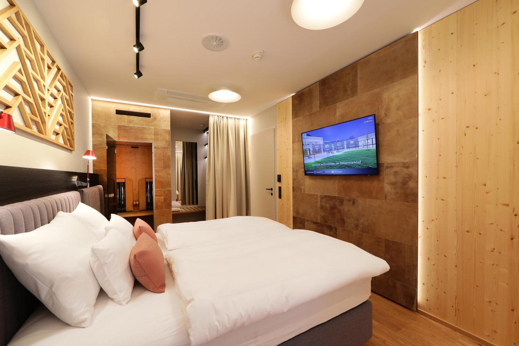 Hotel Steiermarkhof Graz - Aus Holz Gebaut, Von Huegeln Gekuesst Экстерьер фото